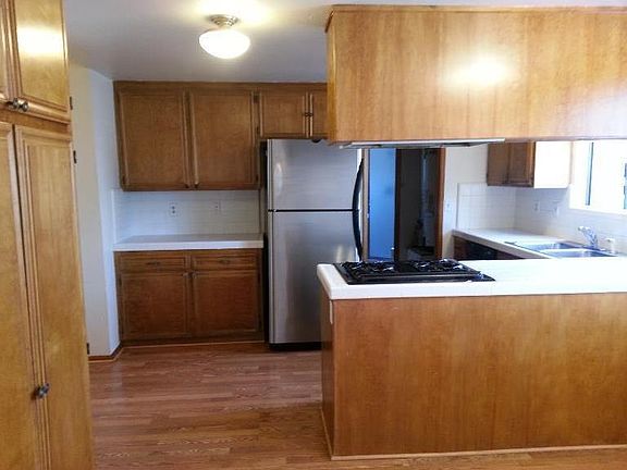 3rd image of 12950 Briarcliff Dr