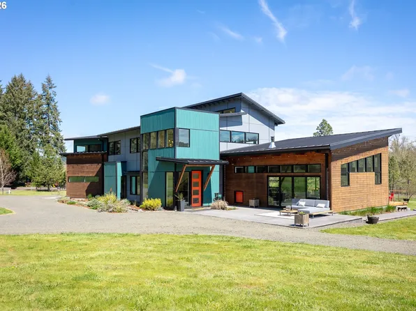 85535 Lancer Ln, Eugene, OR 97405