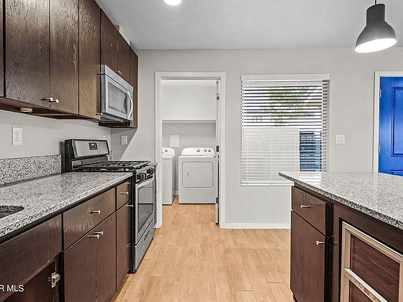 3rd image of 4724 Pistolero Ln #A