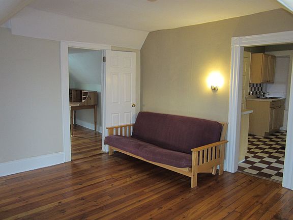 2nd image of 160 Morehouse St