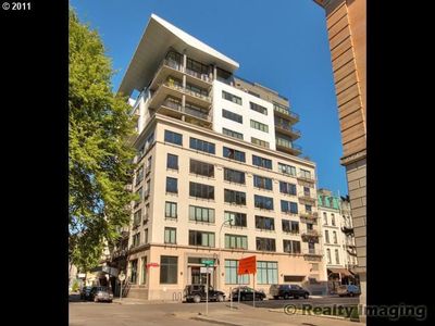 300 NW 8th Ave APT 907, Portland, OR, 97209