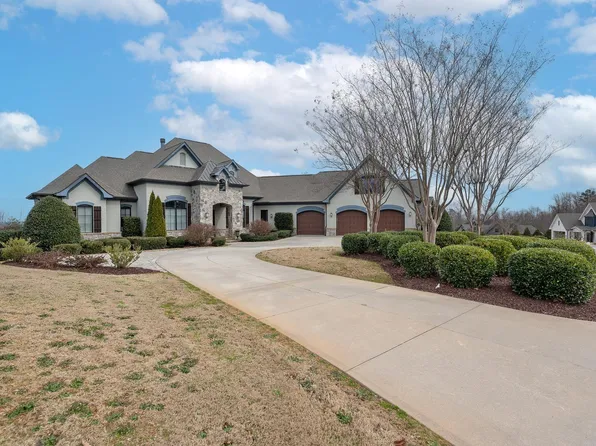 15 Promenade Dr, Greenville, SC 29609