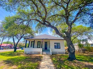 1101 N Buchanan St, Beeville, TX 78102