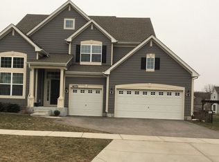 4071 Pompton Ave, Elgin, IL 60124