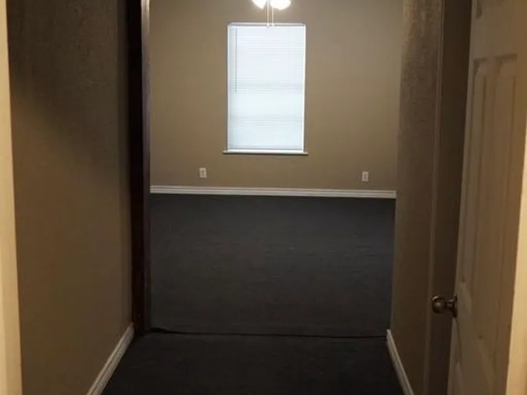 211 Stewart St #3 — Photo 8