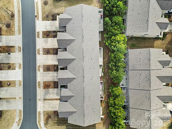 5th image of 1212 Croft Dr