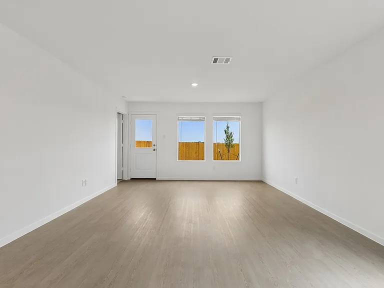 3108 Lynmar Ln — Photo 15