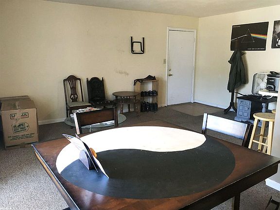 5th image of 1208 University Ter APT L