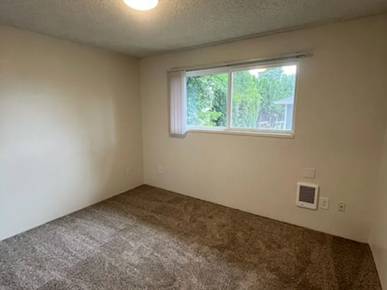360 S Locust St #350 — Photo 7