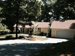 115 Evening Shade Ln, Moneta, VA 24121