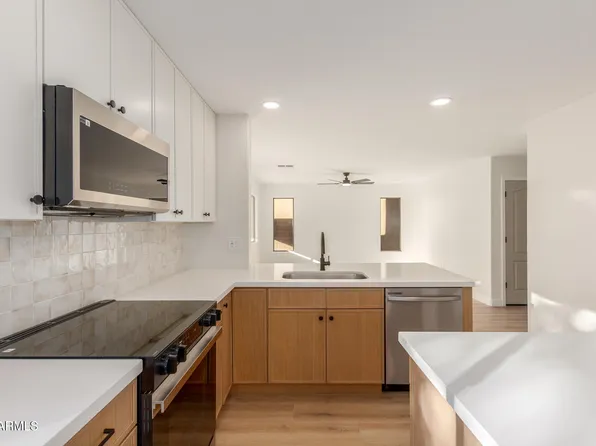 38302 N Sandy Drive, San Tan Valley, AZ 85140