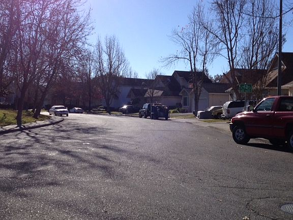 5th image of 893 Oregon St