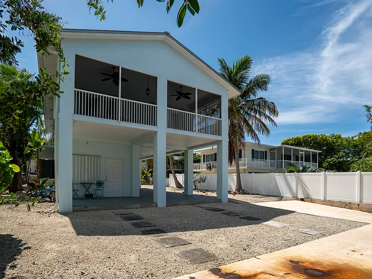 251 Bougainvillea St — Photo 28
