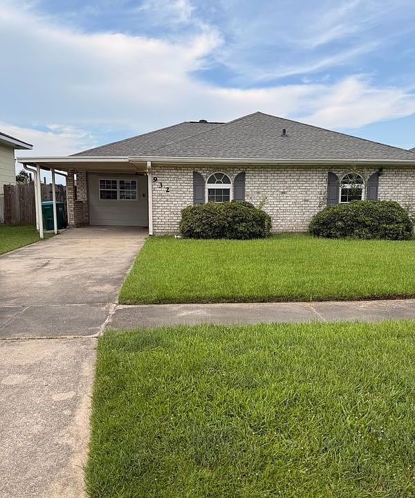 1st image of 932 Ronson Dr
