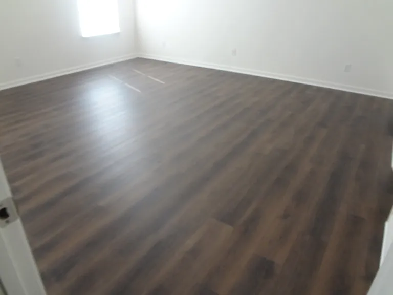 105 Fenton Park Ct — Photo 17