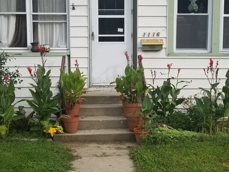 1st image of 1116 Jackson Ct