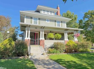 420 Central Ave E, Hampton, IA 50441