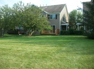 474 Village Creek Dr, Lake In The Hills, IL 60156