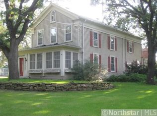 1544 Rivercrest Rd N, Lakeland, MN 55043