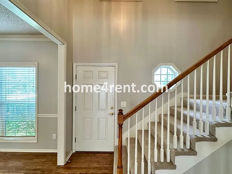 17825 W 160th St — Photo 4