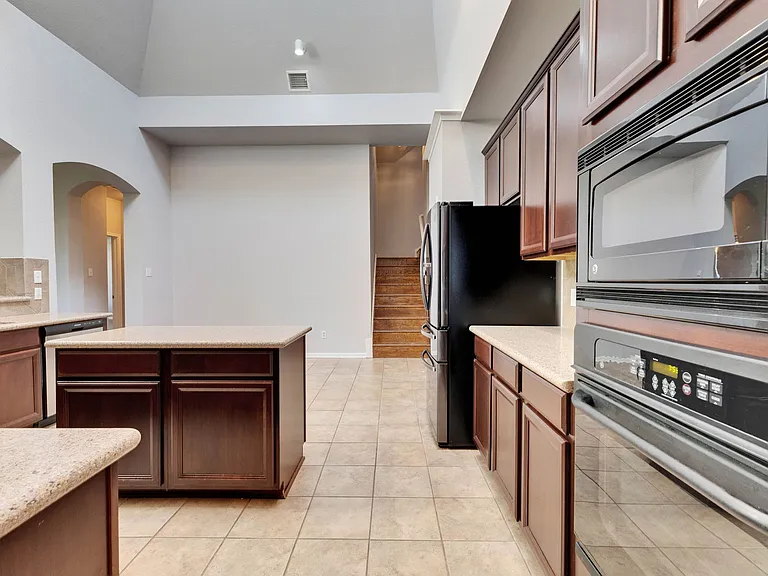 11308 Terrace Meadow Way — Photo 10