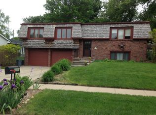 7331 Glenview Dr, Lincoln, NE 68505