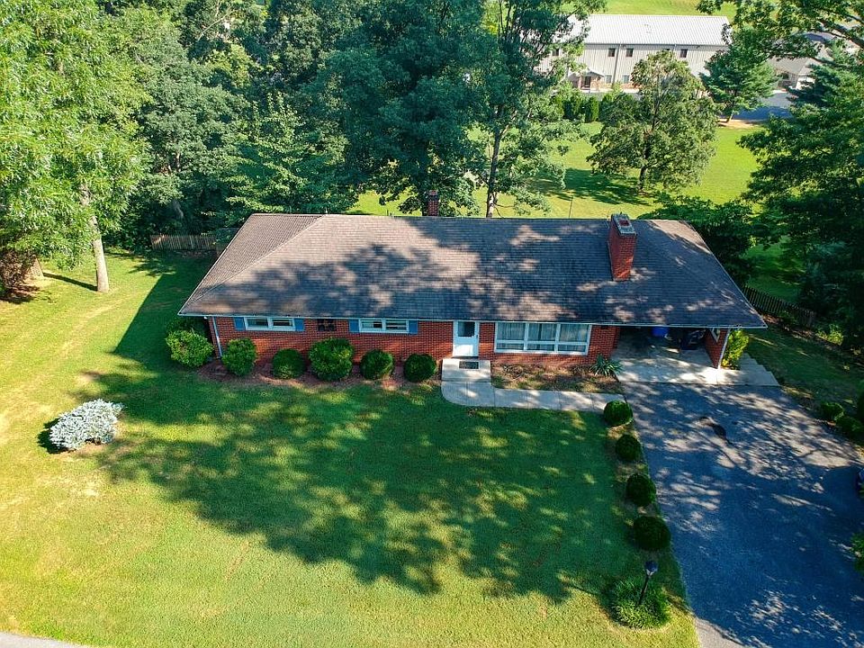 3232 Belle Ave Homeplace.....