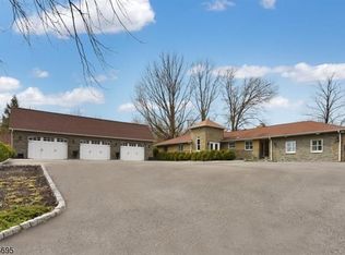 128 Lambertvl Hopewell Rd, Hopewell, NJ 08525