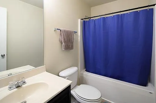 4655 Cabrini Pl — Photo 16