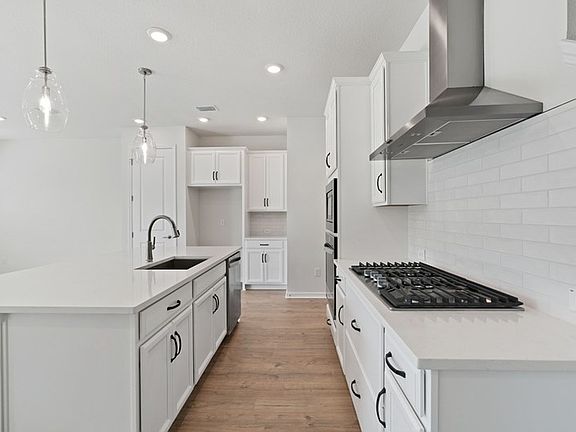 The Magbee II - Kitchen