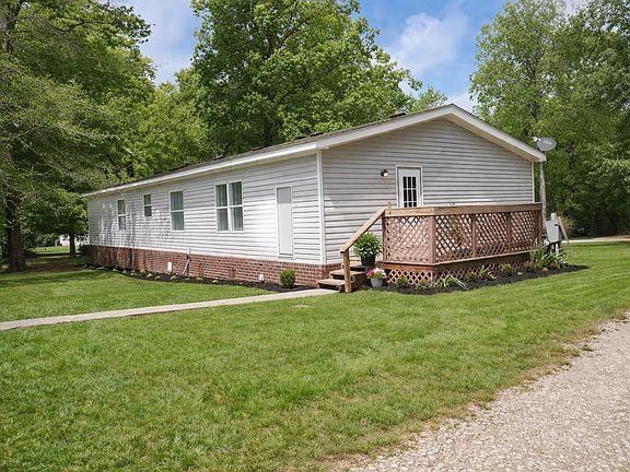 3rd image of 282 Coway Rd