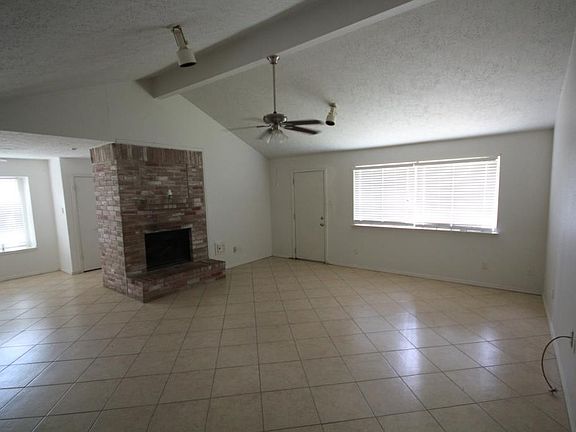3rd image of 2631 Count Eric Dr