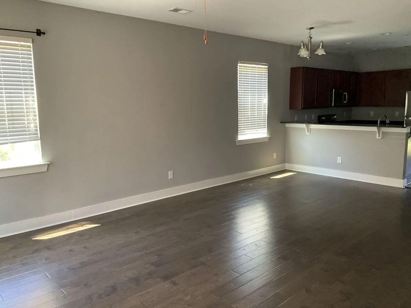 Beautiful 4bed/2.5bath in Hampton Place — Photo 3