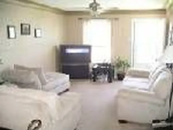 647 Beatrice Ave, Saint Louis, MO 63125