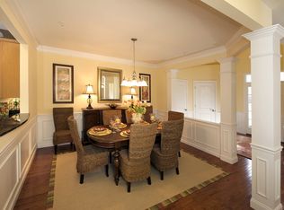 9 Chatham Rd, South Kingstown, RI 02879