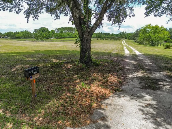 6175 NW 193rd St #9, Micanopy, FL 32667