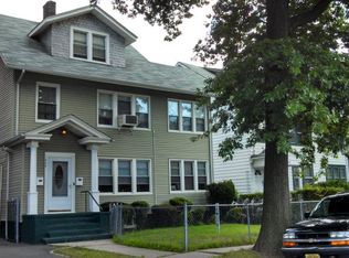 238 N Oraton Pkwy, East Orange, NJ 07017