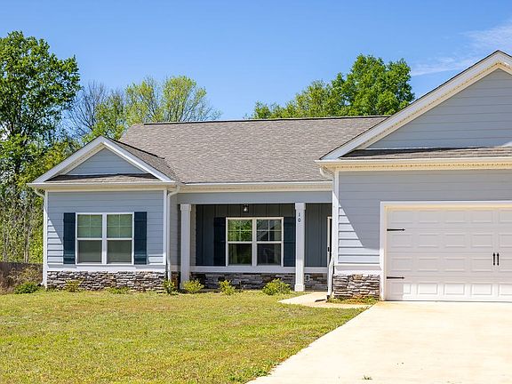 5th image of 10 Belmont Dr