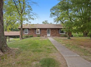 6201 Town Hall Rd, Belleville, IL 62223