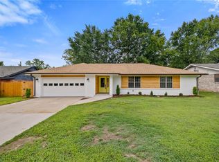 803 Phelps Ter, Bentonville, AR 72712
