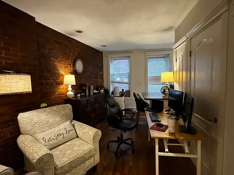 8 Battery St #6 — Photo 7