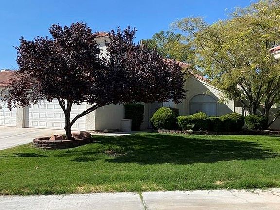 2nd image of 3025 Yeoman Cir