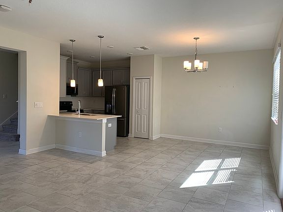 5th image of 1230 Sandwedge St