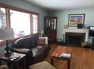 4246 Duke Dr, Minnetonka, MN 55345