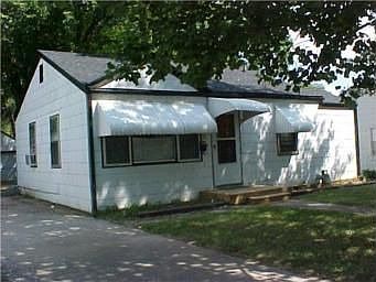 1st image of 323 Cornell Ave