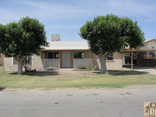 2nd image of 2267 Florence Blvd