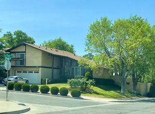 9400 La Playa St NE, Albuquerque, NM 87111