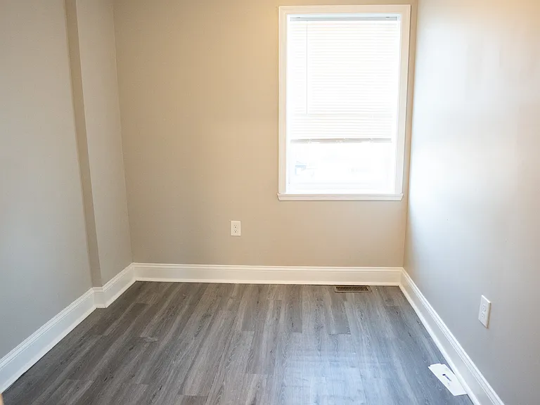 5320 Beaufort Ave — Photo 11