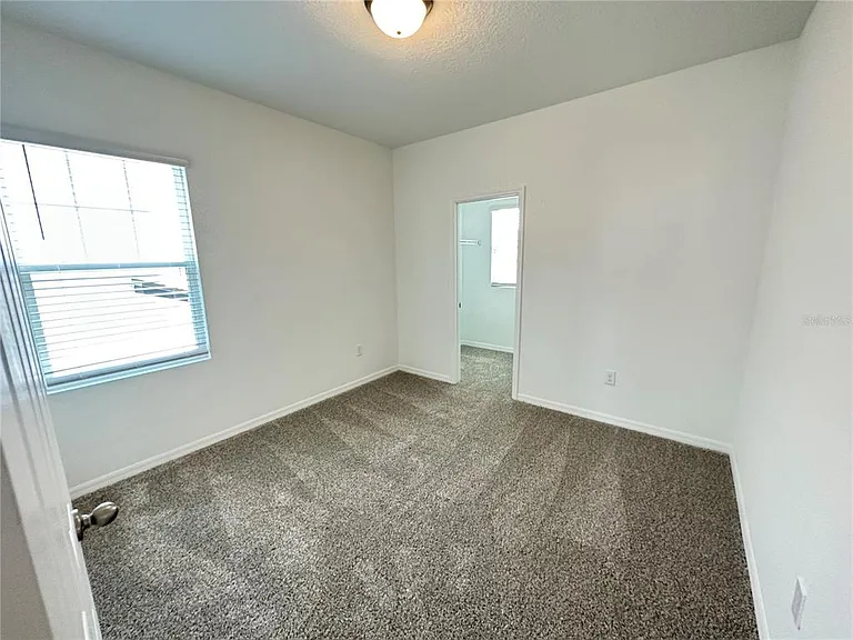 2262 Huntsman Ridge Rd — Photo 9