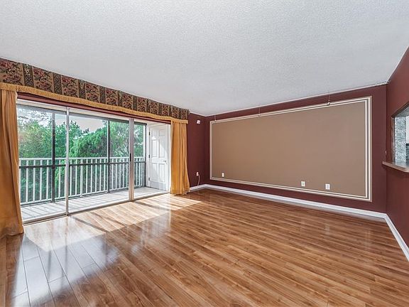 4th image of 592 100th Ave N APT 203